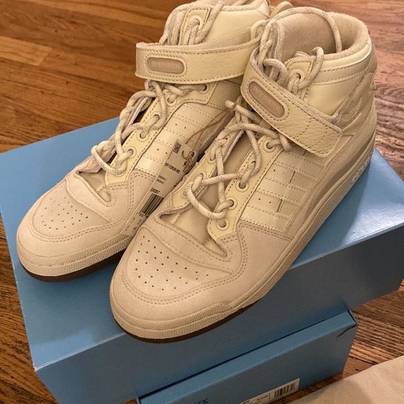 Adidas x Ivy Park Forum Mid Unisex - Picture 4 of 16